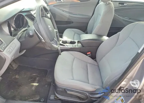 2015 Hyundai Sonata Hybrid Base z USA, uszkodzony, nr VIN KMHEC4A40FA123737